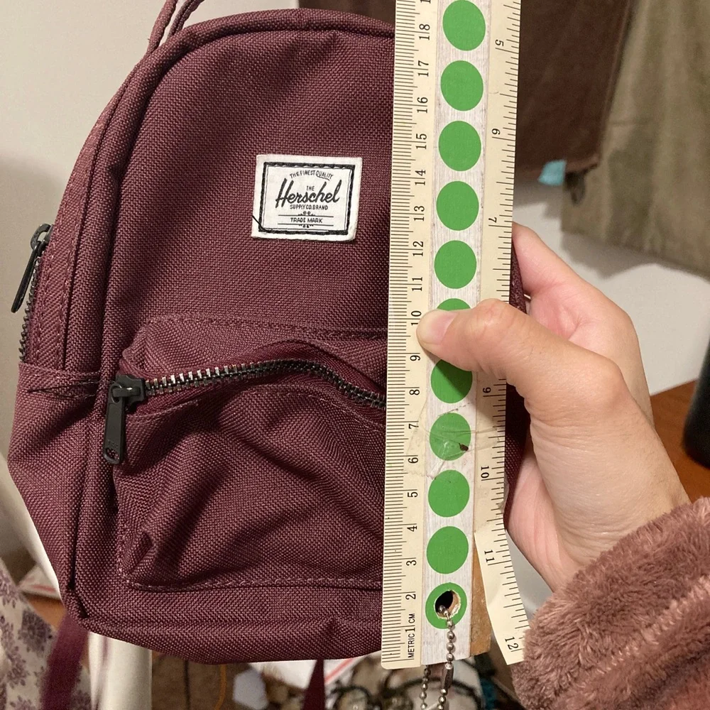 Herschel Supply Company authentic mini